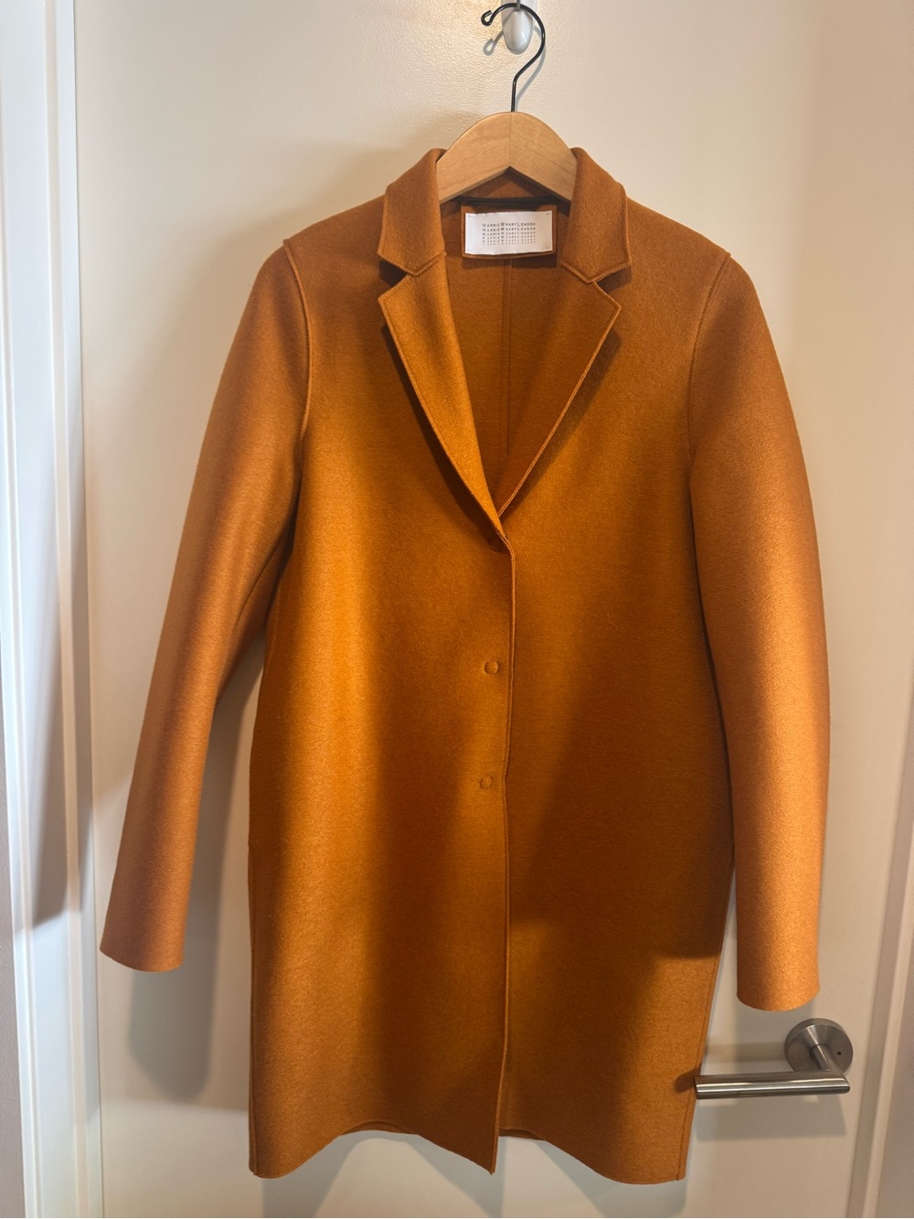 Harris Wharf London Single-Breasted Wool Blend Coat in  Orange